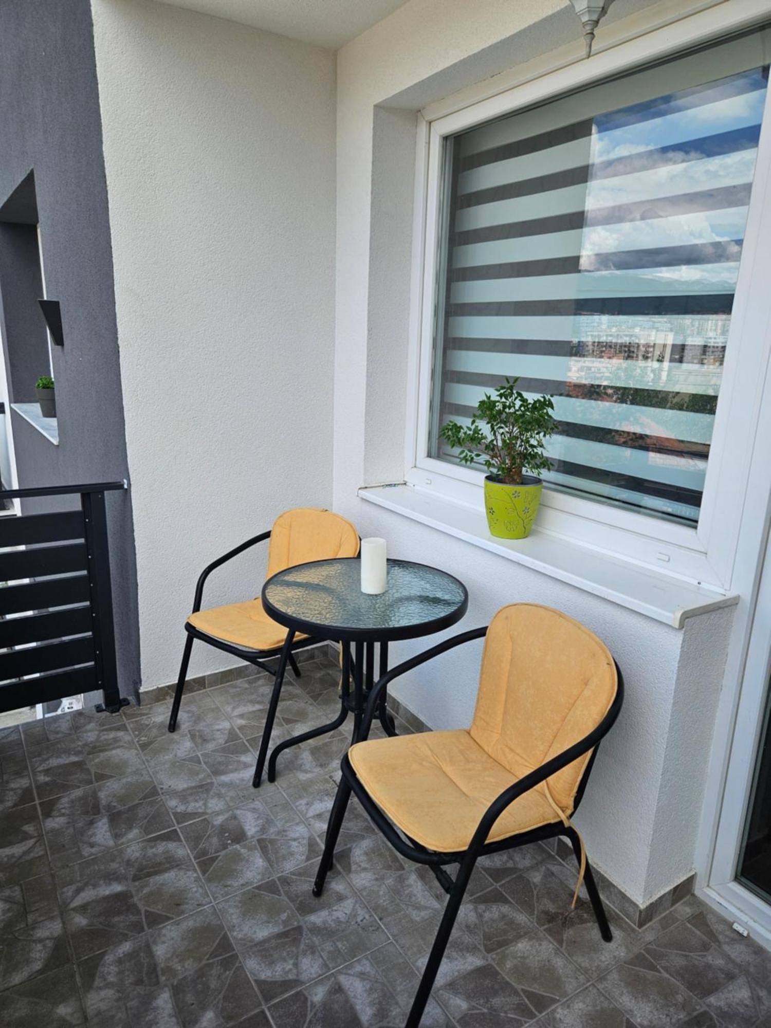 Apartman Daniela ซาราเยโว ภายนอก รูปภาพ