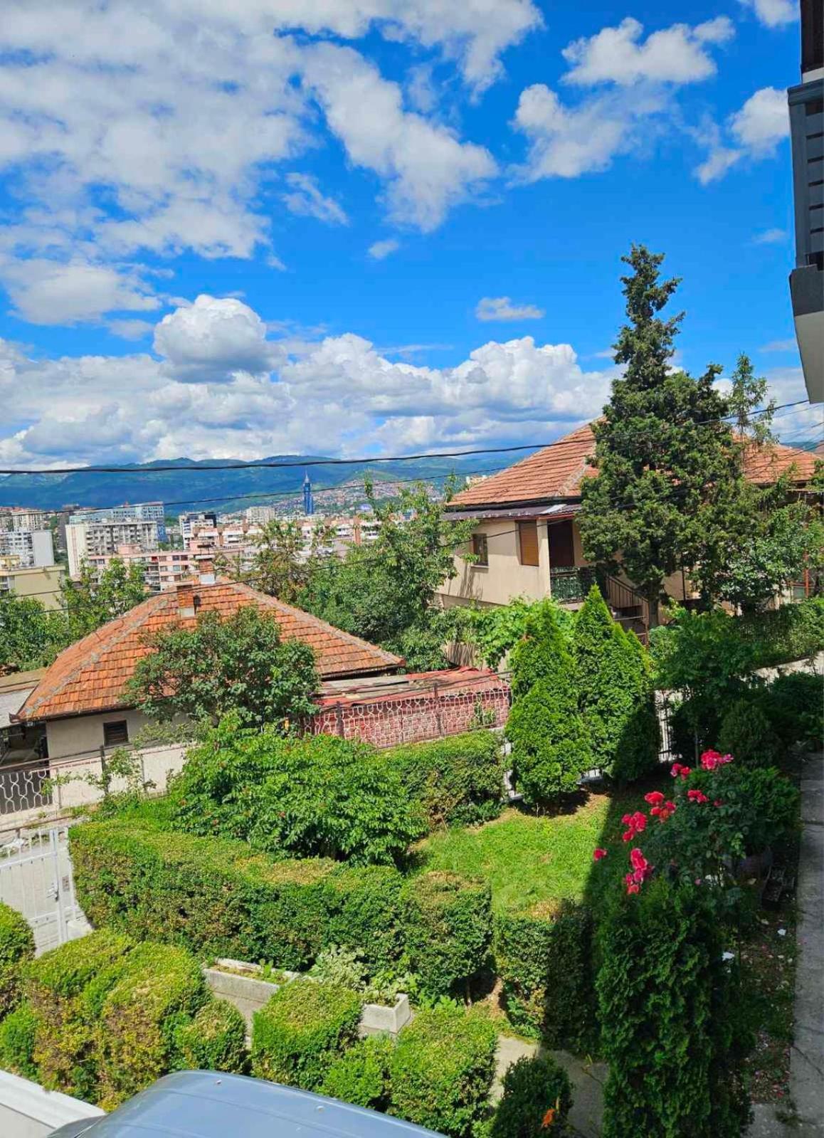 Apartman Daniela ซาราเยโว ภายนอก รูปภาพ